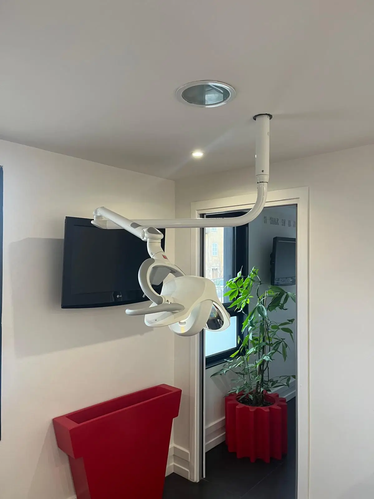 Installation Scialytique FARO MAIA